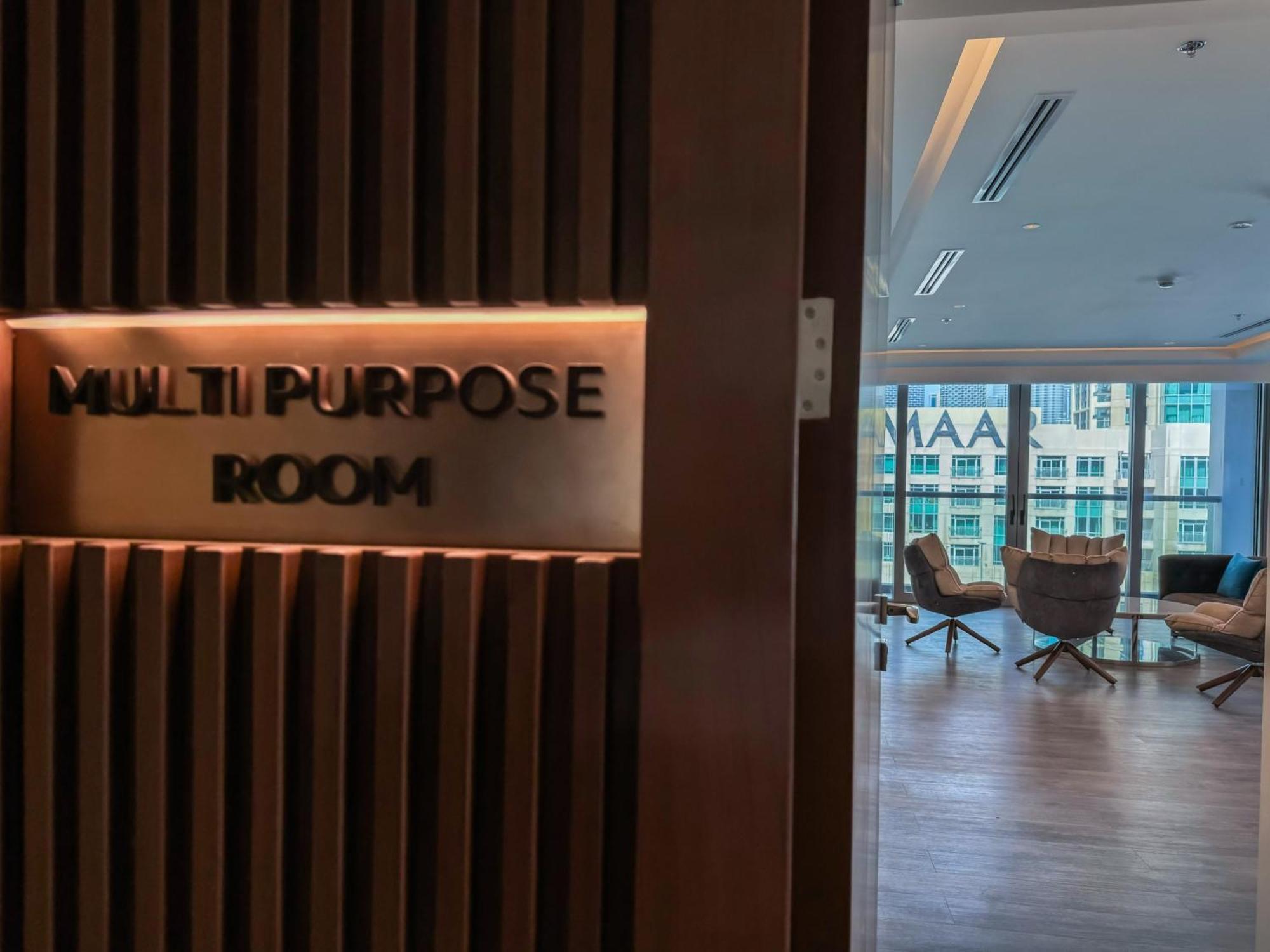 High Floor Burj Khalifa View 1br - Business Bay