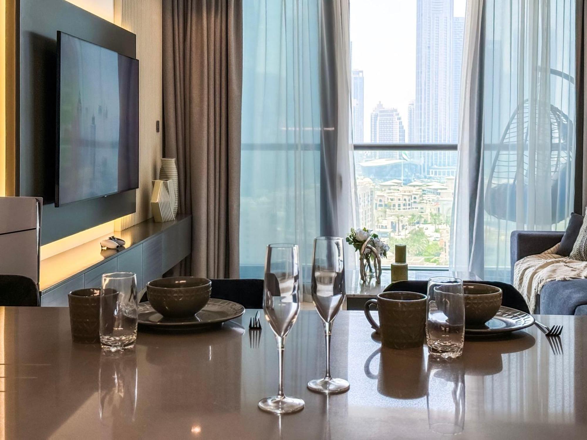 High Floor Burj Khalifa View 1br - Business Bay