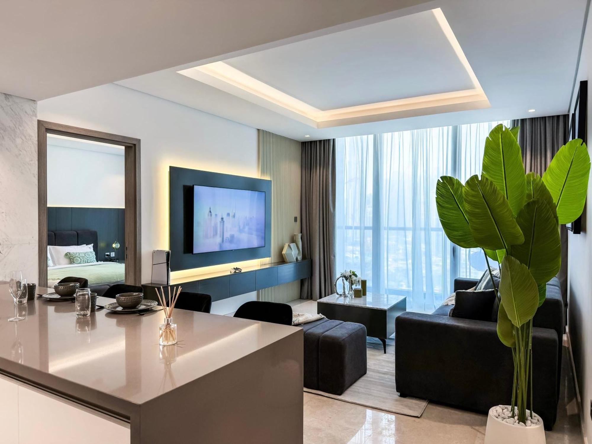 High Floor Burj Khalifa View 1br - Business Bay *